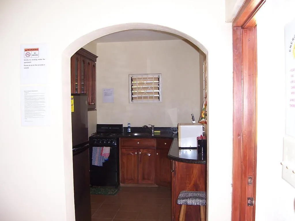 Almond Tree Villa & Apartments Ocho Rios 0*,  Jamaica